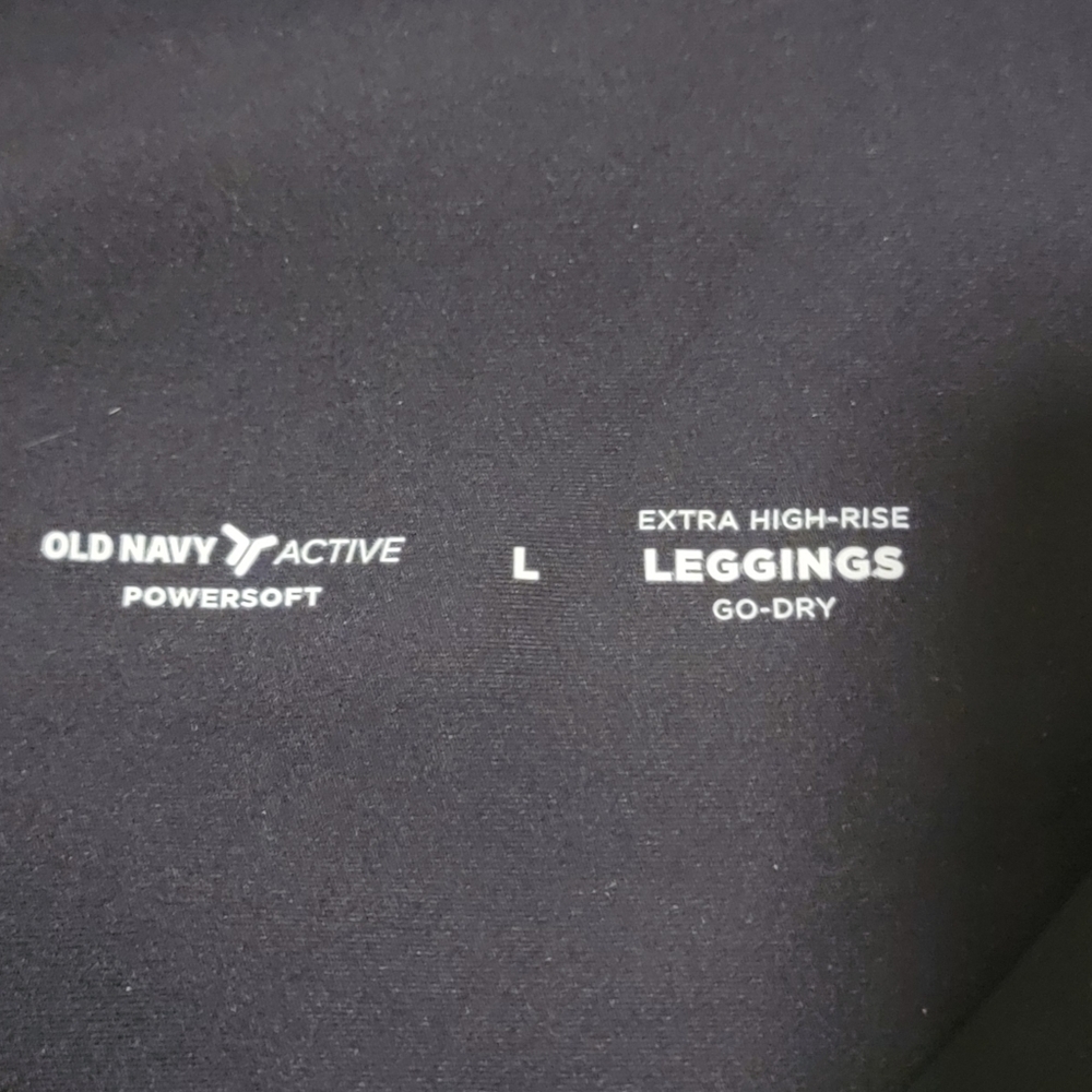 NWT Old Navy Active Powersoft Extra High Rise Leggings Go Dry, Size L - Picture 2 of 4